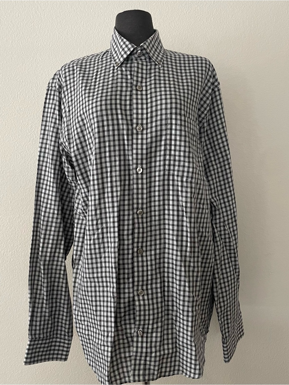 Van Heusen Gingham Long Sleeve Dress Shirt, Black White